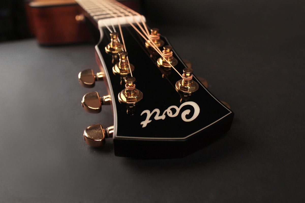 Cort Gold Mini-f Nat. Brillant 4