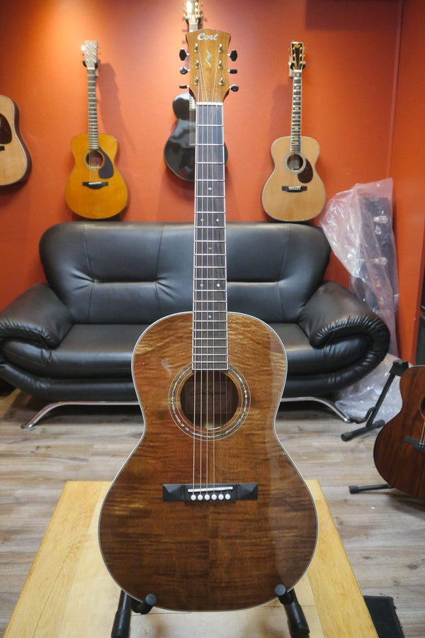 Cort "Custom Shop" Parlor  P-Cs-M-Bnat