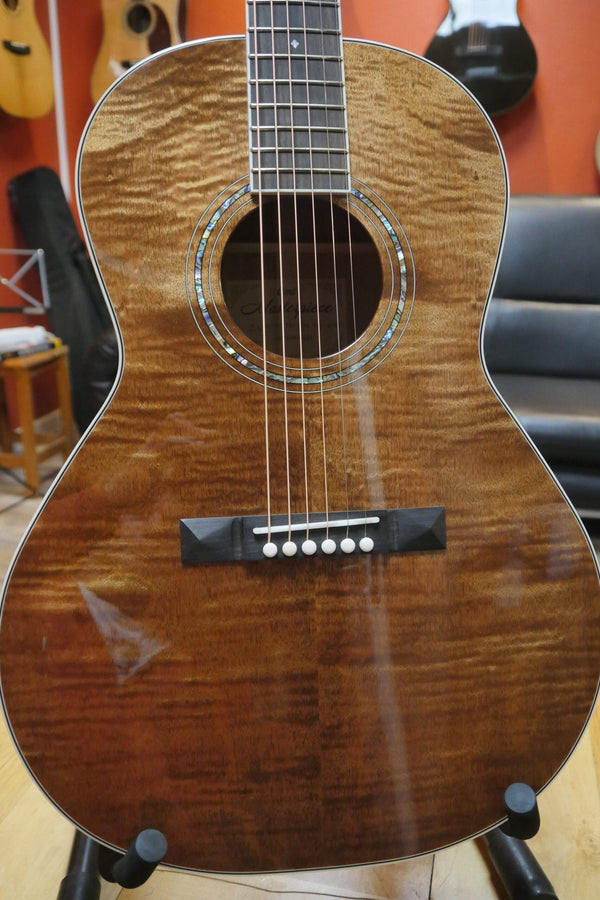 Cort "Custom Shop" Parlor  P-Cs-M-Bnat