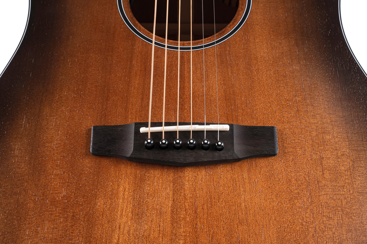 Cort Core-dc Acajou Black Burst 7