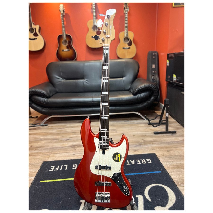 Marcus Miller V7 Alder 4-String (2nd Gen) - bright metallic red