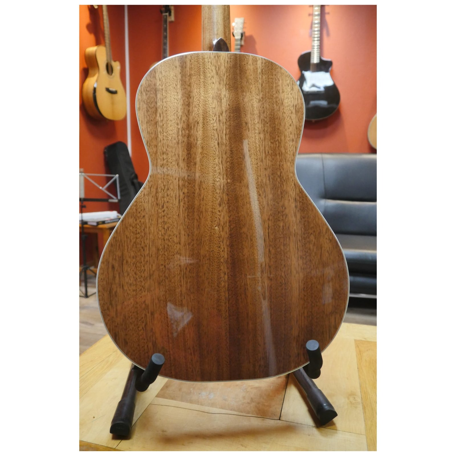 CORT "CUSTOM SHOP" Parlor  P-CS-M-BNAT
