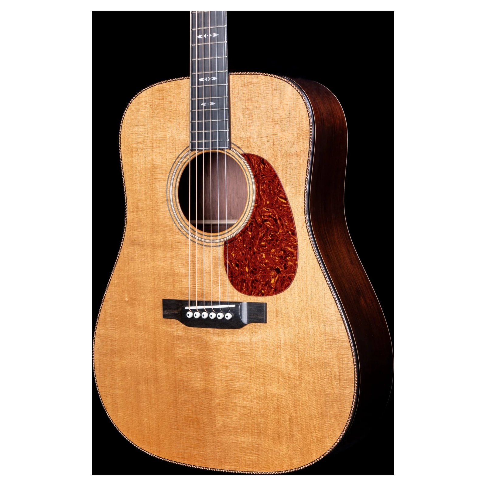 Bourgeois_Touchstone_Signature_D_Beauty_Front_CU-scaled-1