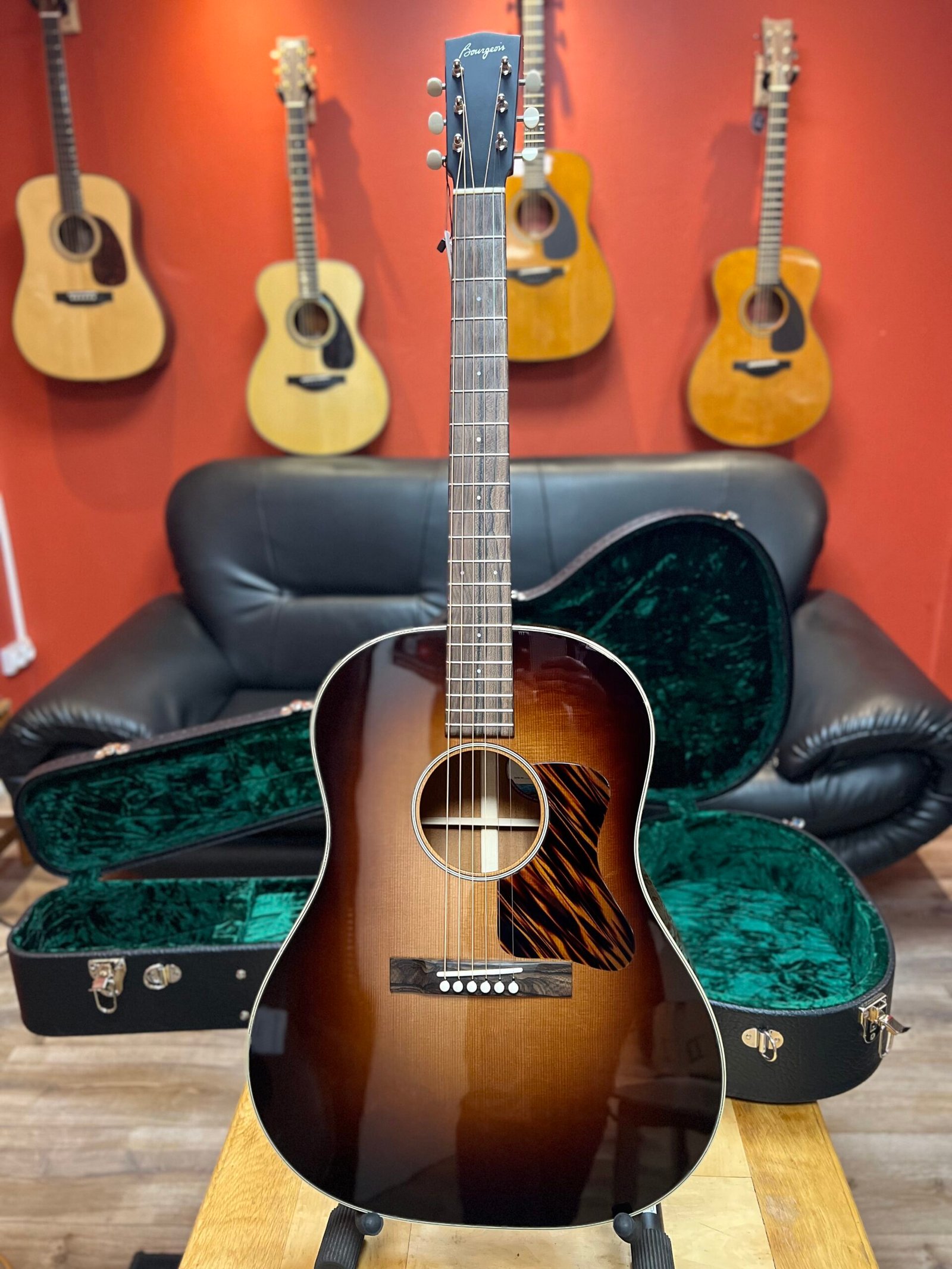 Bourgeois Slope Dreadnought The Standard/TS