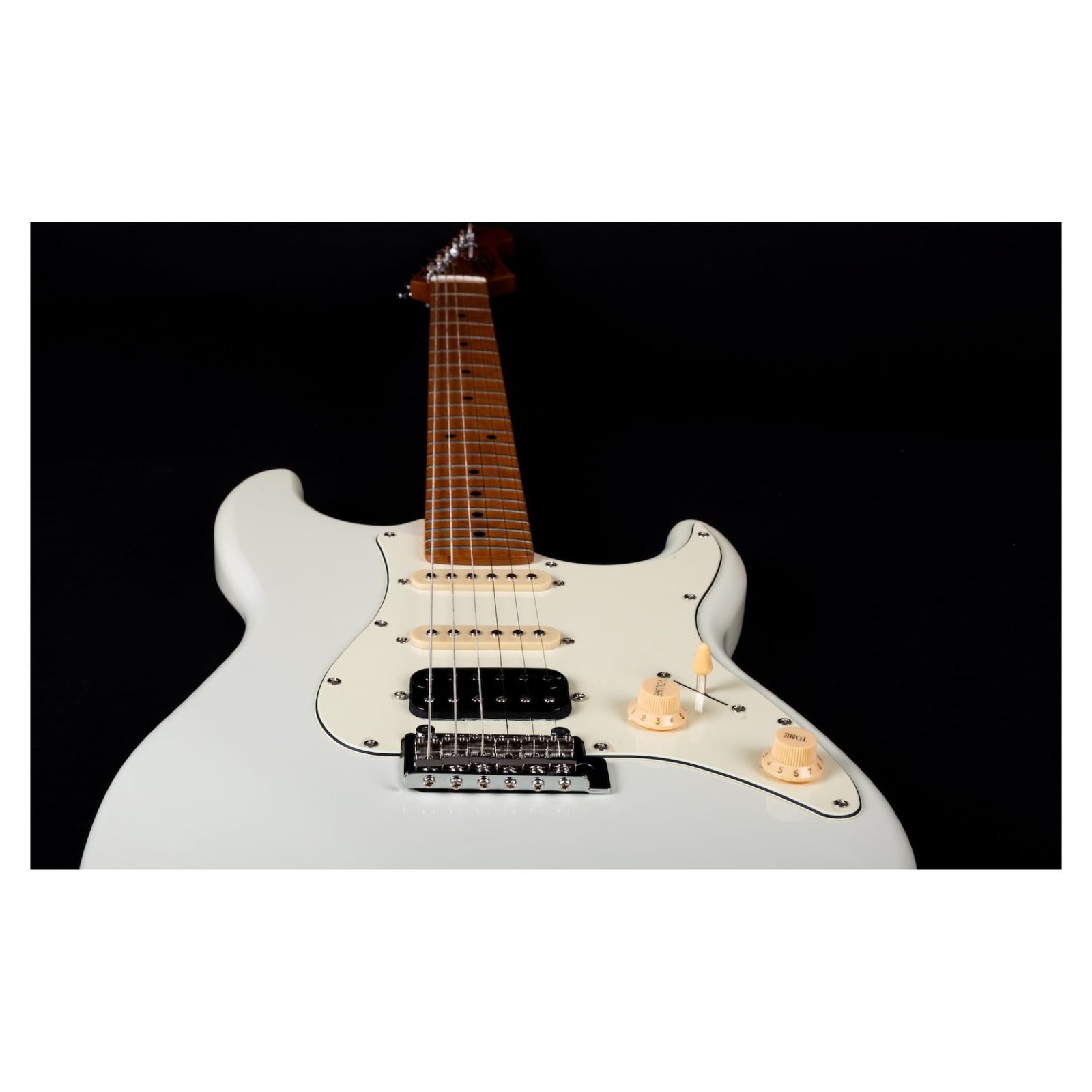 jet-guitars-js-400-olympic-white-8.jpg
