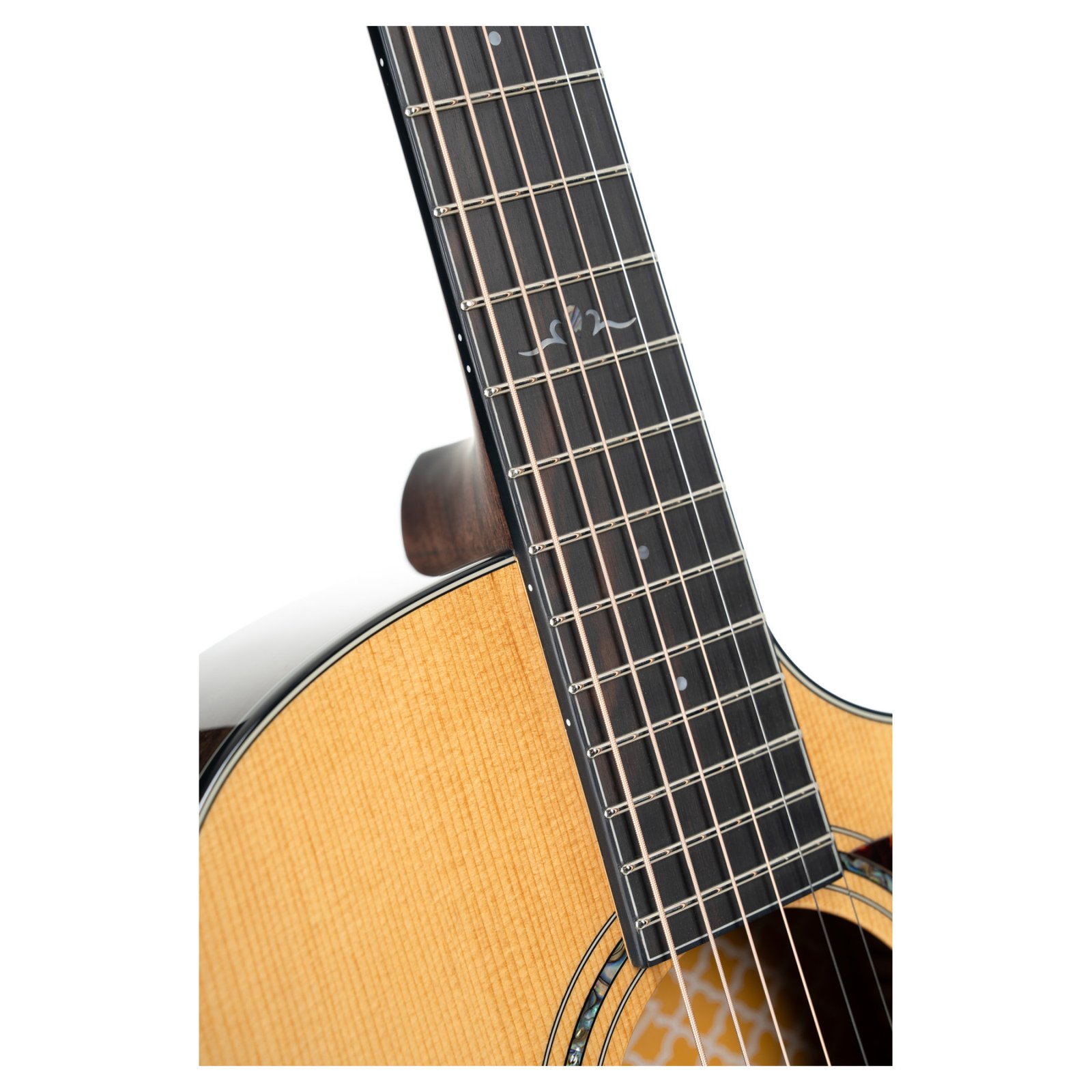 guitar-tech-cort-goldmc6ovbnat-4