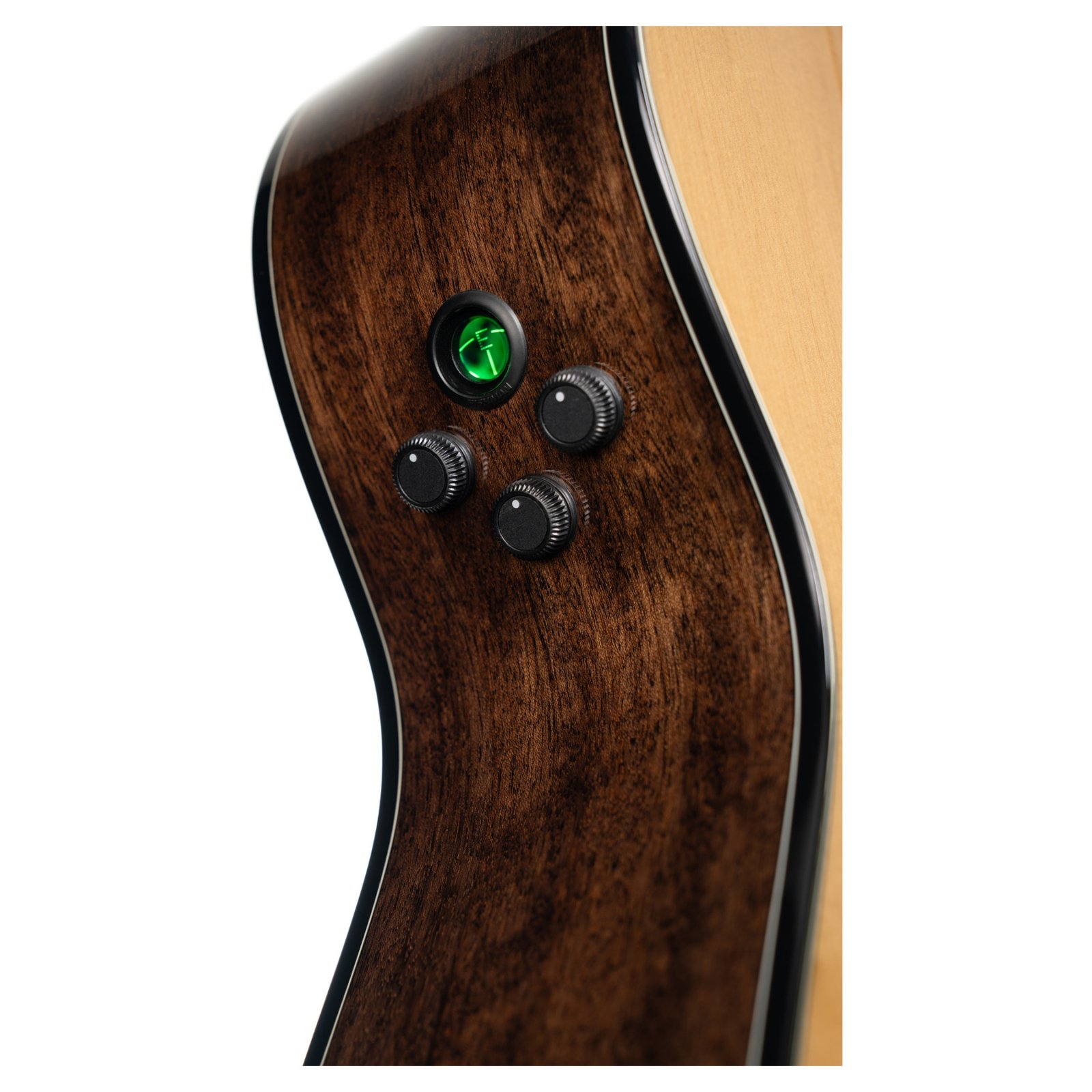 guitar-tech-cort-goldmc6ovbnat-7